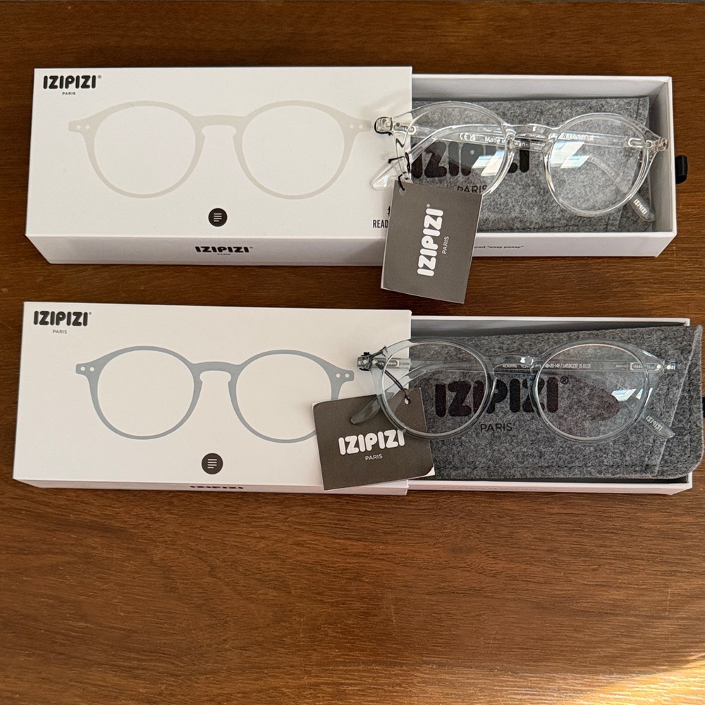 2 Pairs NWT IZIPIZI Reading Glasses